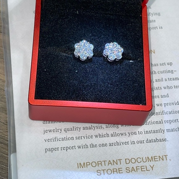 4 ct diamond earrings, gold vermeil 925 Moissanite GRA certified 100% pass test - Picture 5 of 6